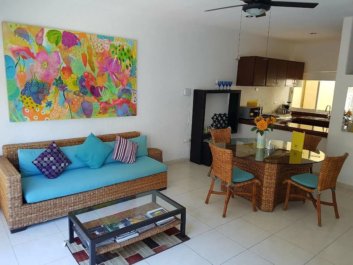 Nice And Great Location Steps Away From Mamitas Beach 2 Bedroom By Happy Address Playa del Carmen