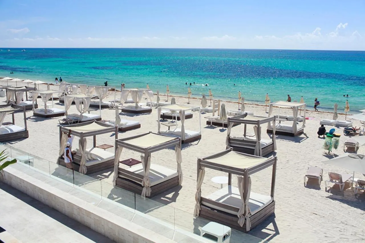 Nice And Great Location Steps Away From Mamitas Beach 2 Bedroom By Happy Address Playa del Carmen Mexico